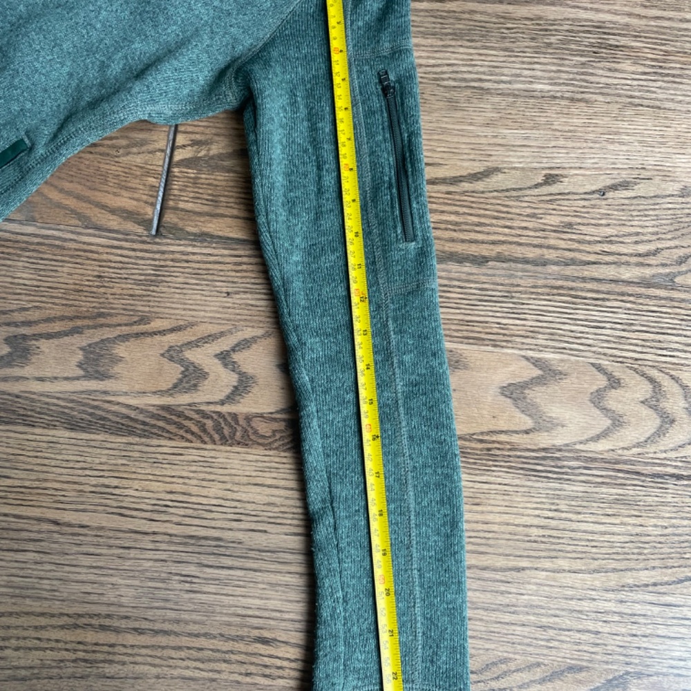 Patagonia (S) Better Sweater Fleece Jacket - Picture 6 of 7